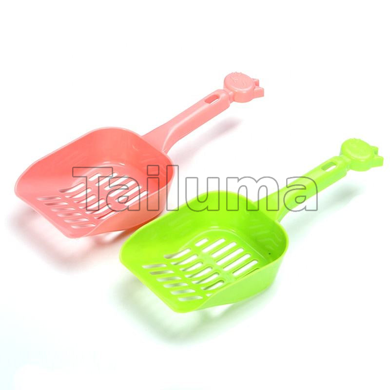 two plastic cat litter scoops in pink and green colors, designed for easy cleaning.